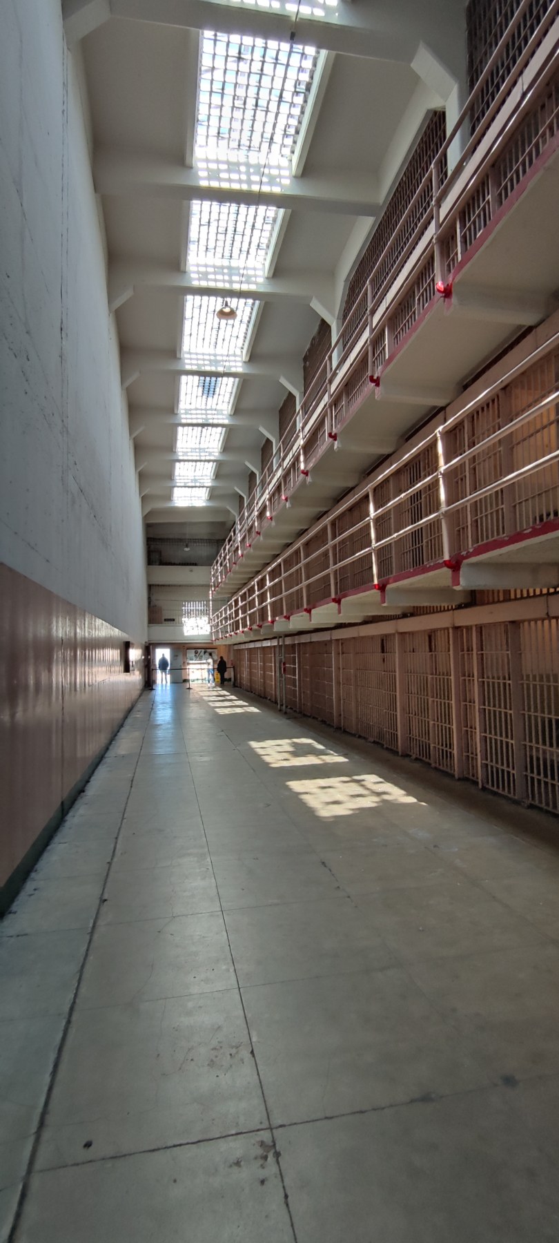Couloir des cellules d'Alcatraz