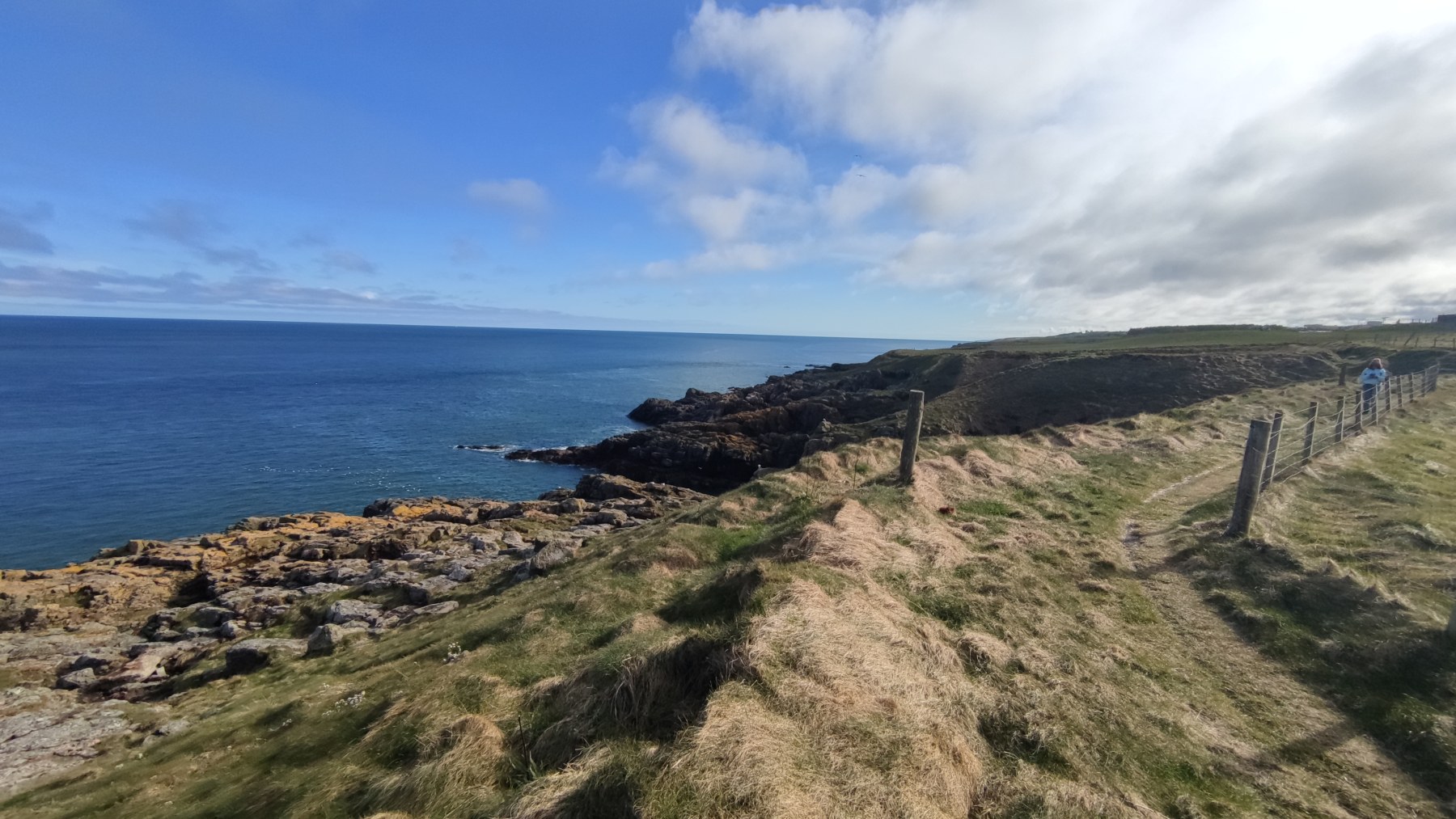 Vue des falaises de l'île d'Arran