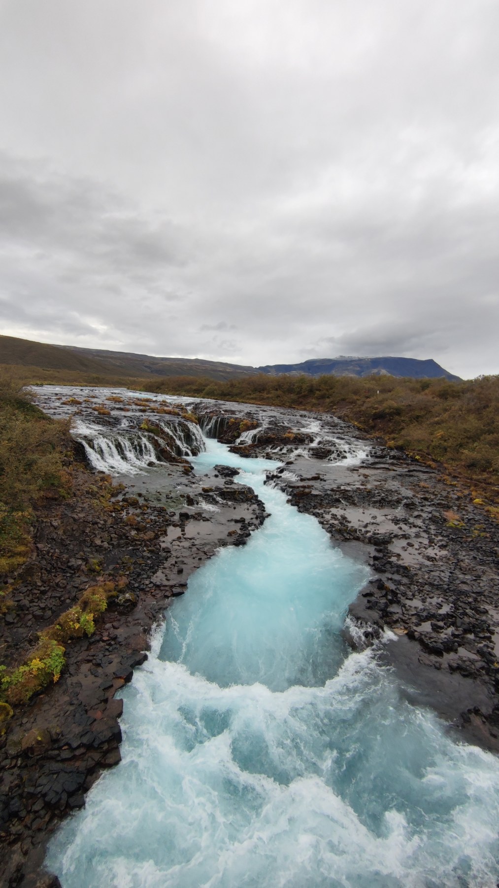 Cascade bleue en Islande