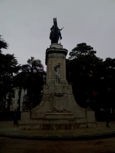 Monument à General Zárate, Montevideo Monument à General Zárate, Montevideo