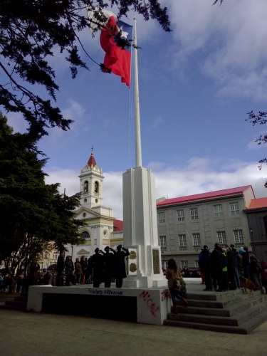 Ushuaia, Argentine - Monument national à Punta Arenas Ushuaia, Argentine - Monument national à Punta Arenas