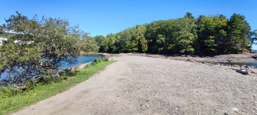 Chemin de plage à Howe Point